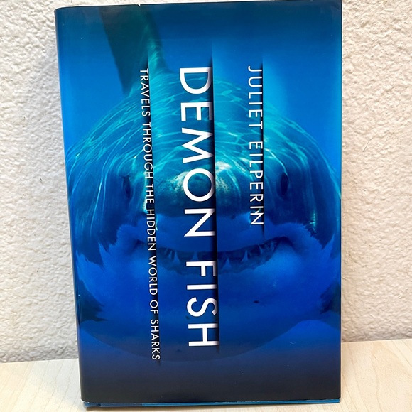 Demon Fish Book Hardcover W/dust-jacket NWT.Sharks! - Picture 1 of 6